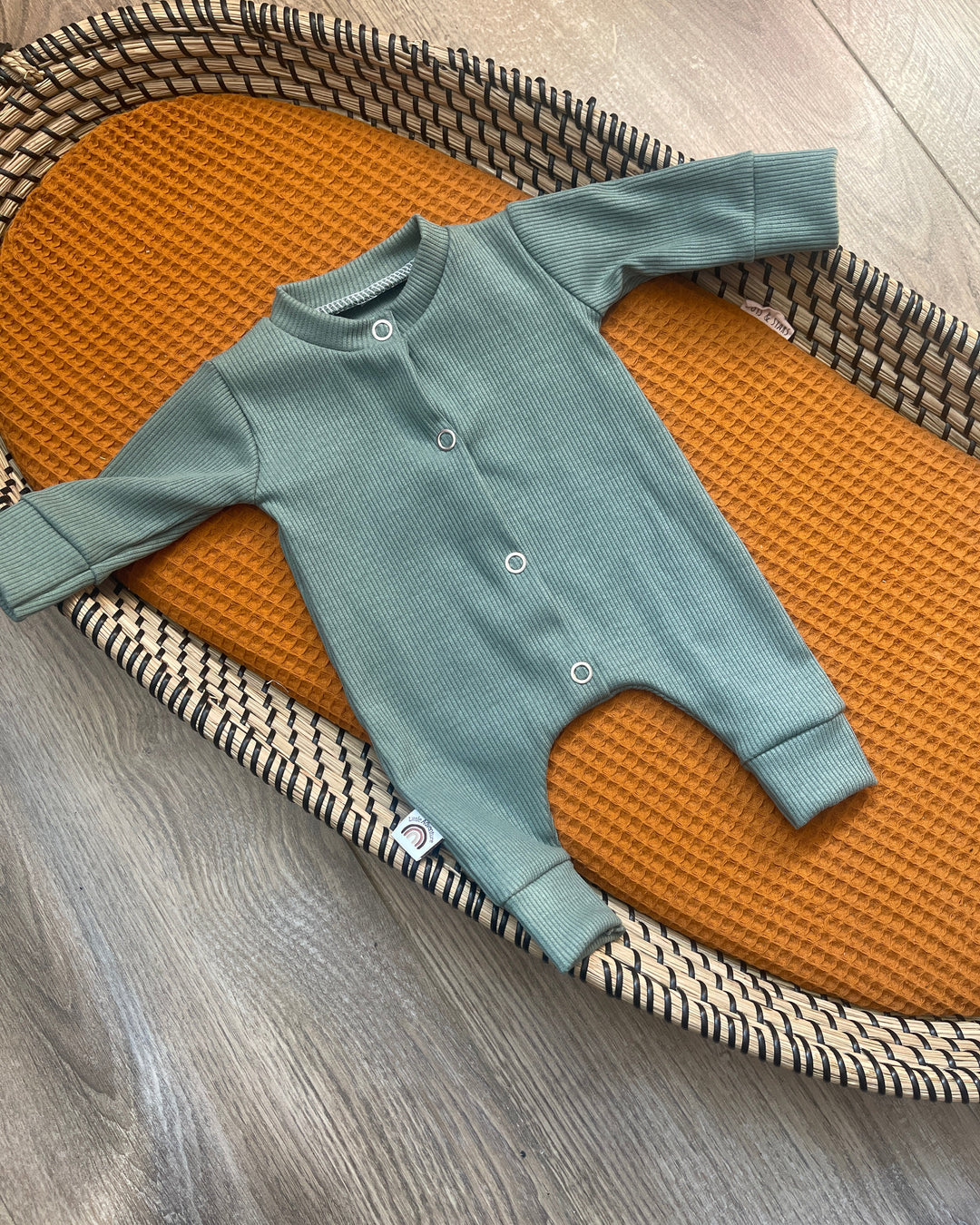 Baby boxpakje ribstof oud groen