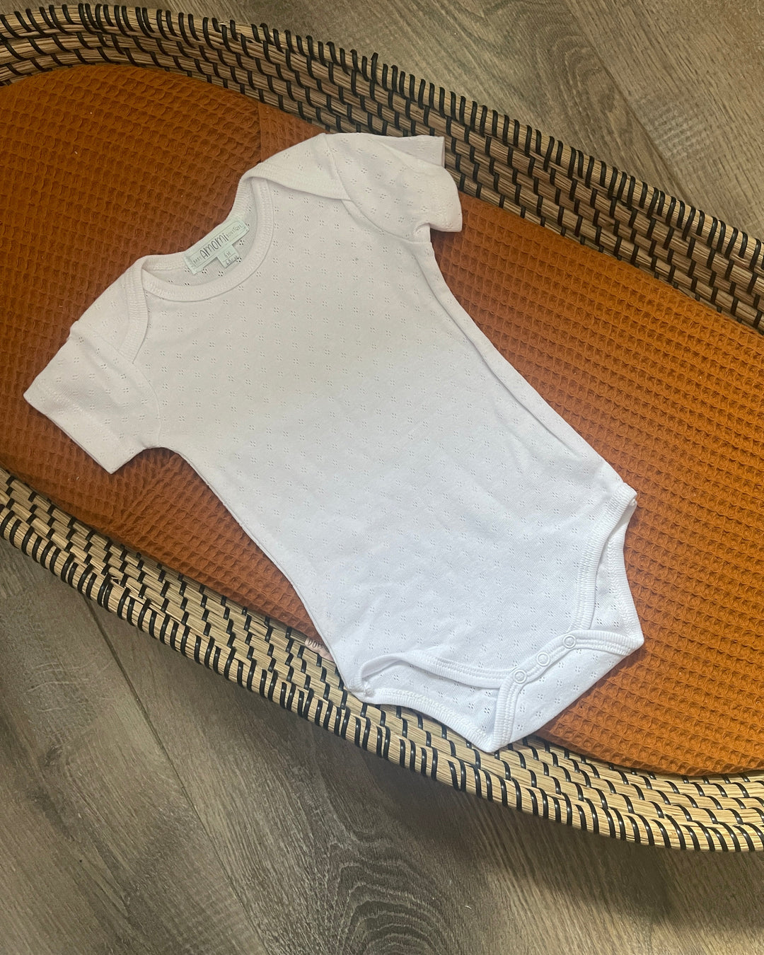 Witte romper met ruit motief