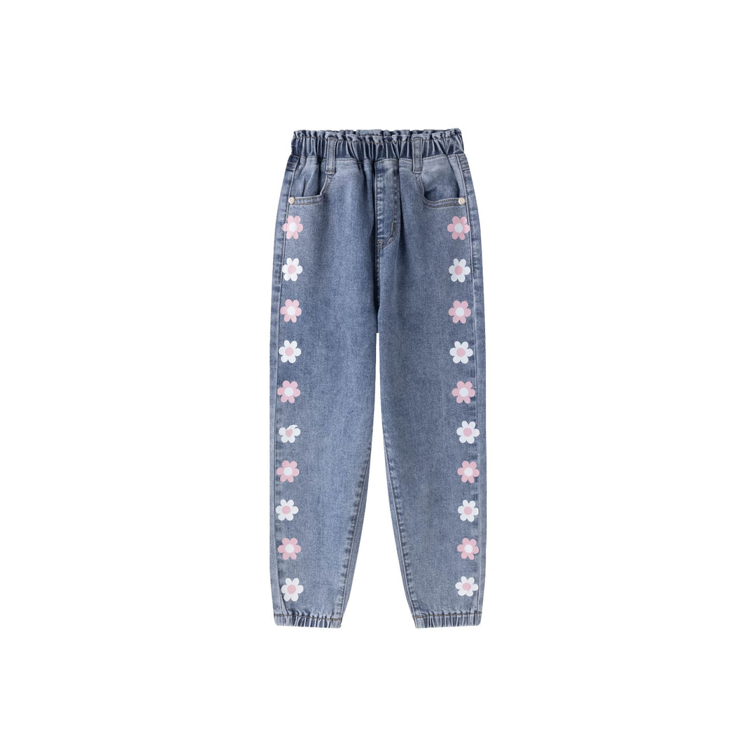 Spijkerbroek met witte en roze madeliefjes