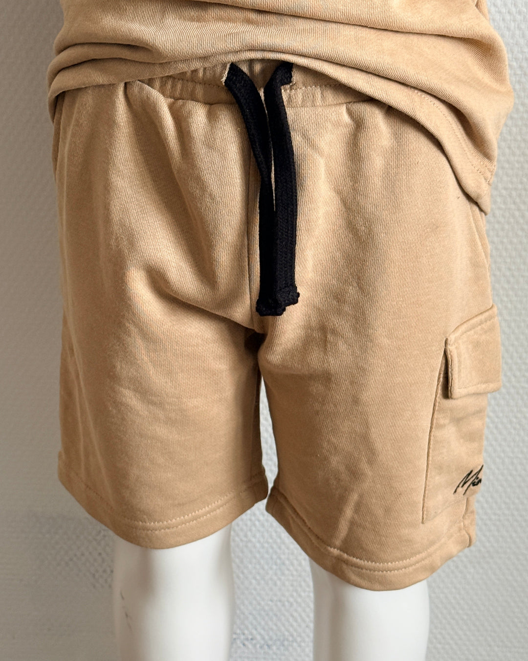Korte broek detail beige