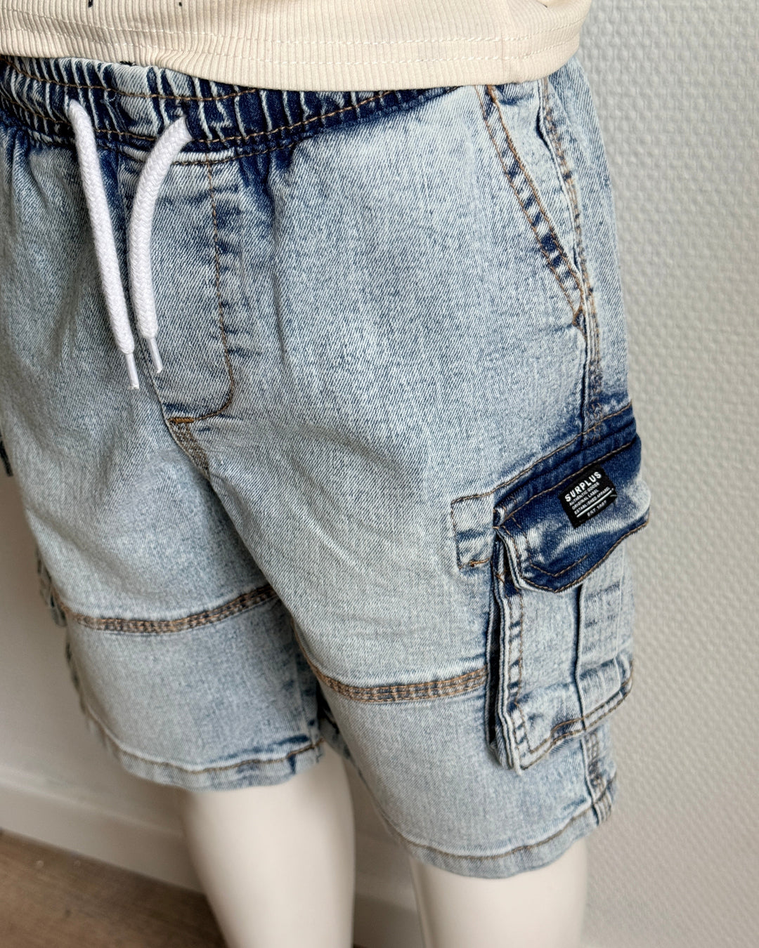 Detail broek
