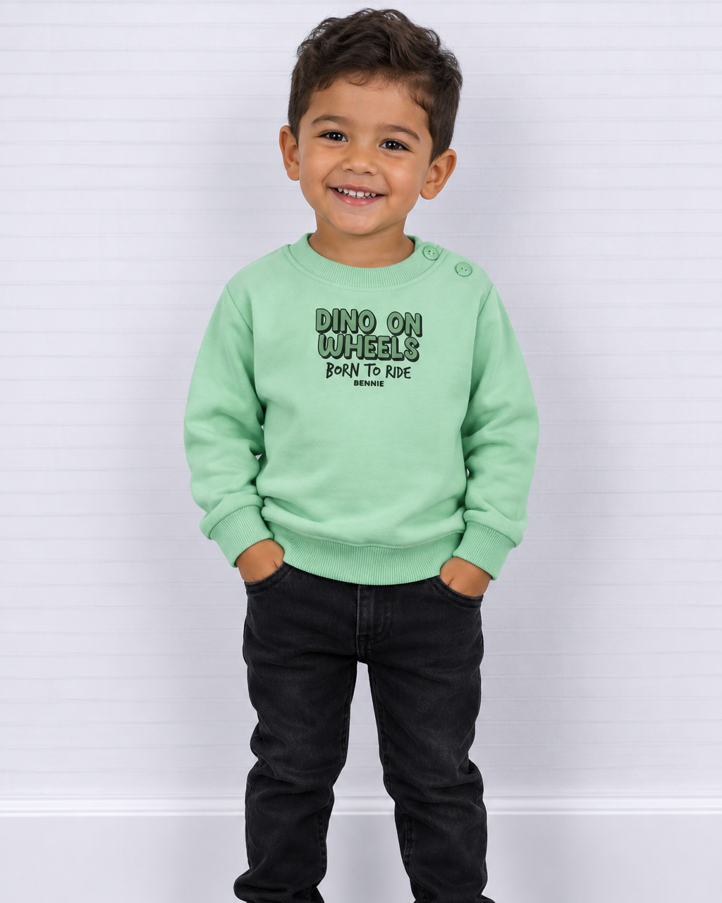 mint groen dino on wheels 