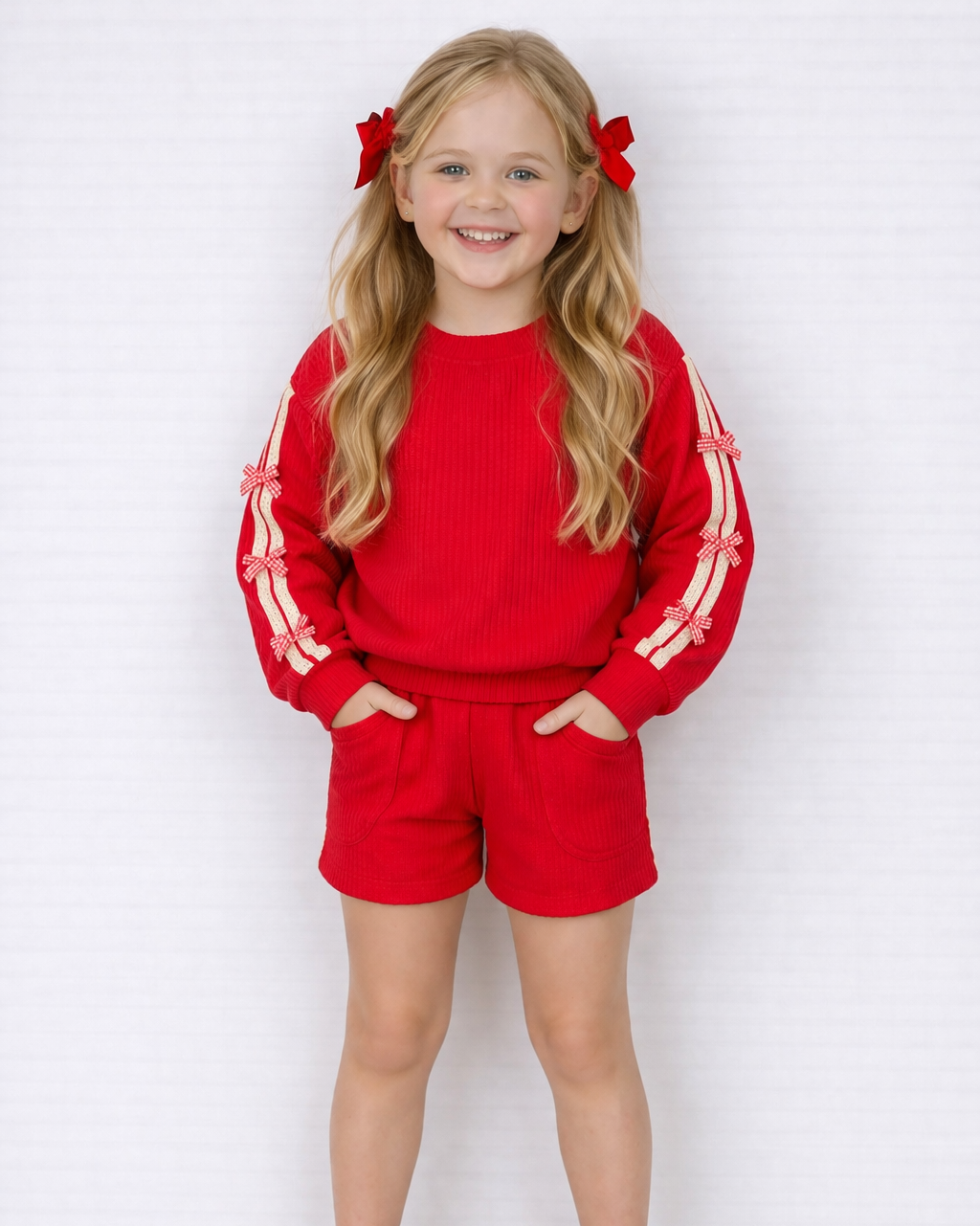 Rood setje met kant