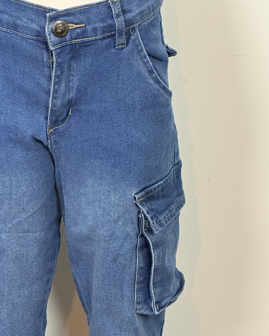 Detail cargo